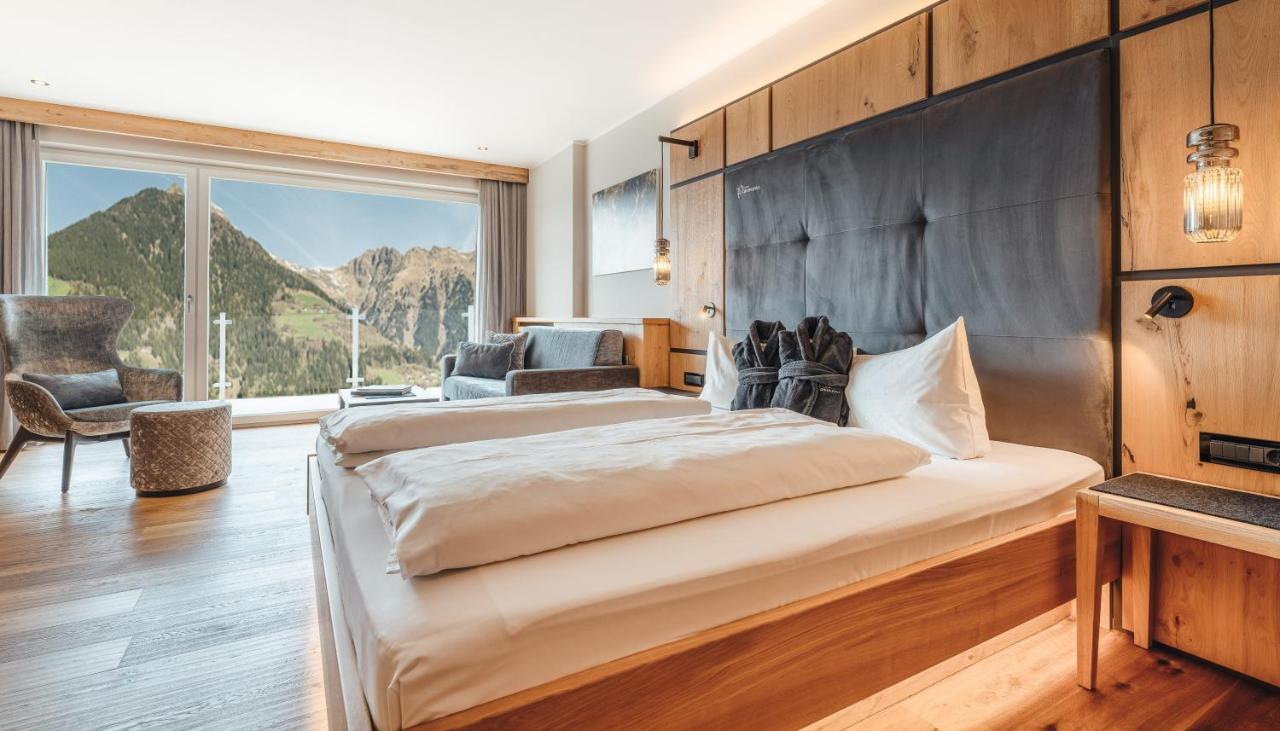 Hotel Panorama Schenna Ngoại thất bức ảnh
