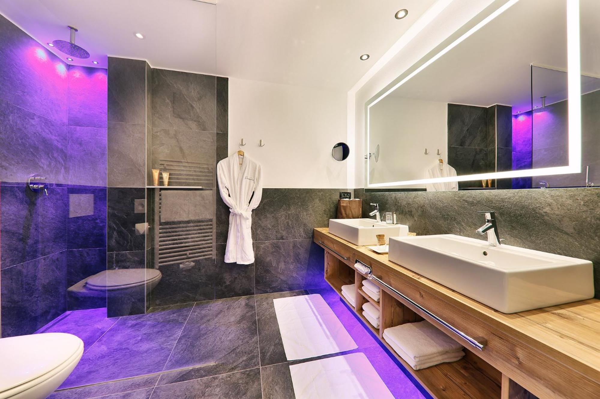 Hotel Panorama Schenna Phòng bức ảnh